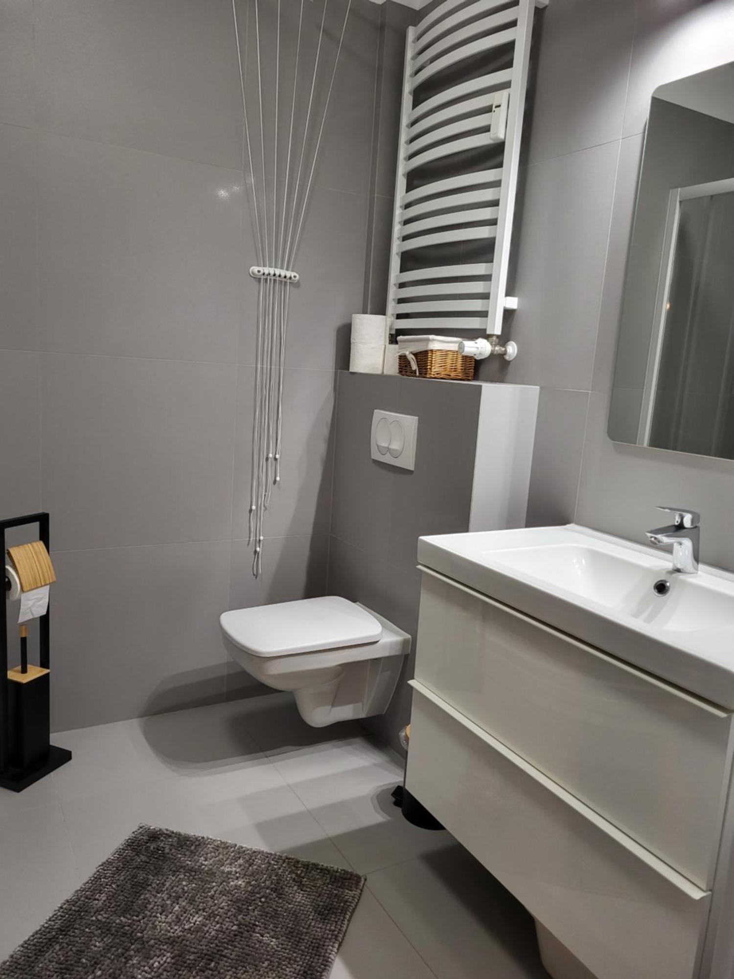 Miodowy Dom Exspanse Apartament 2 Lub 3 Pokoje Z Tarasem I Parkingiem كولوبرزيغ المظهر الخارجي الصورة