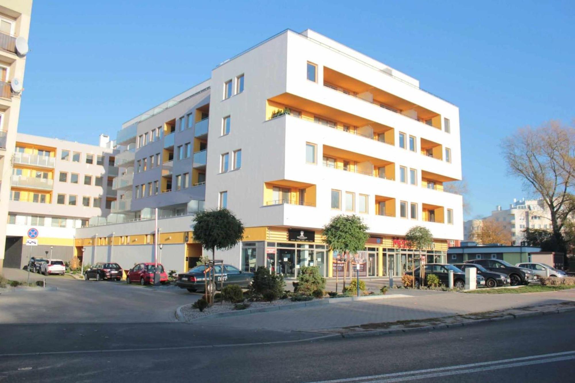 Miodowy Dom Exspanse Apartament 2 Lub 3 Pokoje Z Tarasem I Parkingiem كولوبرزيغ المظهر الخارجي الصورة
